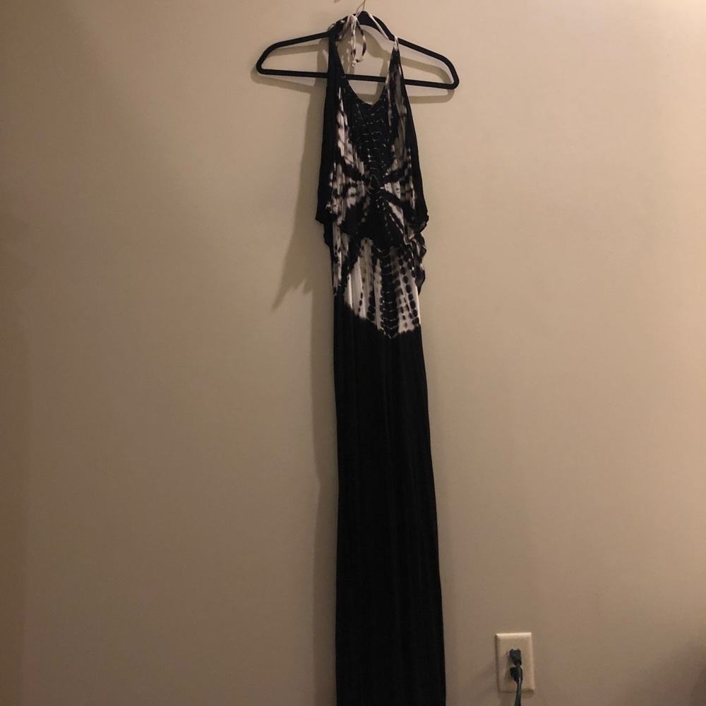 Soft Halter tie-die maxi dress